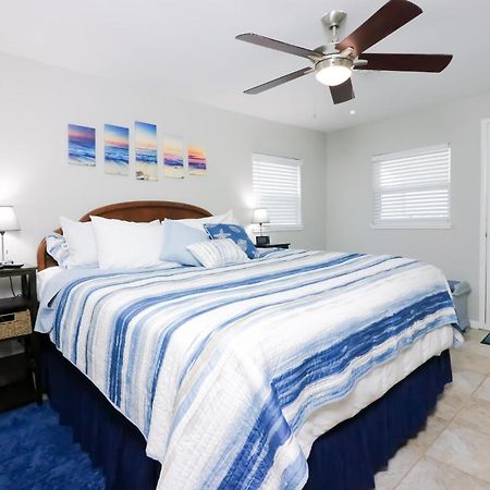 Sunny Daze Walk To Beach 2 Decks Pet Friendly Has A Mini Bar Galveston Eksteriør bilde